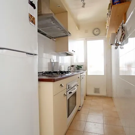 Brisas De Apartamento Con Balcon Y Piscina Apartman *
